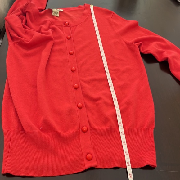 Evie. Cardigan sweater - Picture 6 of 6